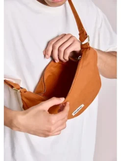 Discount Sac Bandoulière Demi Lune Andrea Sacs À Mains